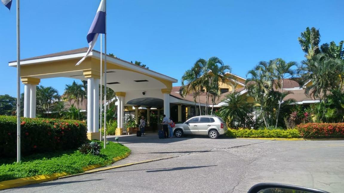 Villas Privadas En Palma Real El Corazon 外观 照片